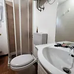 Ziu Angelinu Ad Un Passo Dal Mare *