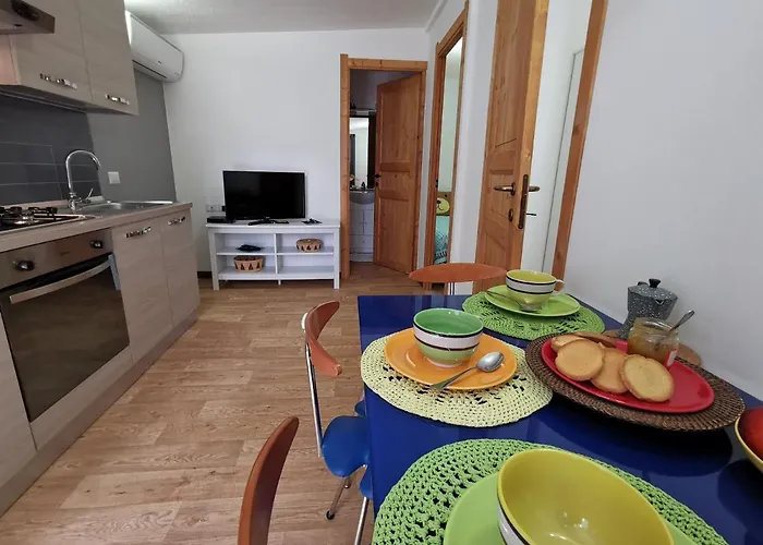 Ziu Angelinu Ad Un Passo Dal Mare Tatil Evi